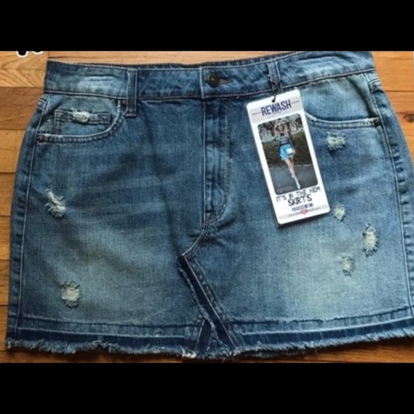 Rewash Dresses & Skirts - Adorable Rewash Brand Denim Mini Skirt. 😍